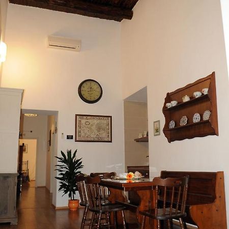 Bed and Breakfast Napoli Pietrasanta Lt Exterior foto