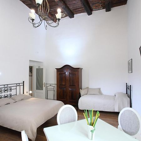 Bed and Breakfast Napoli Pietrasanta Lt Exterior foto