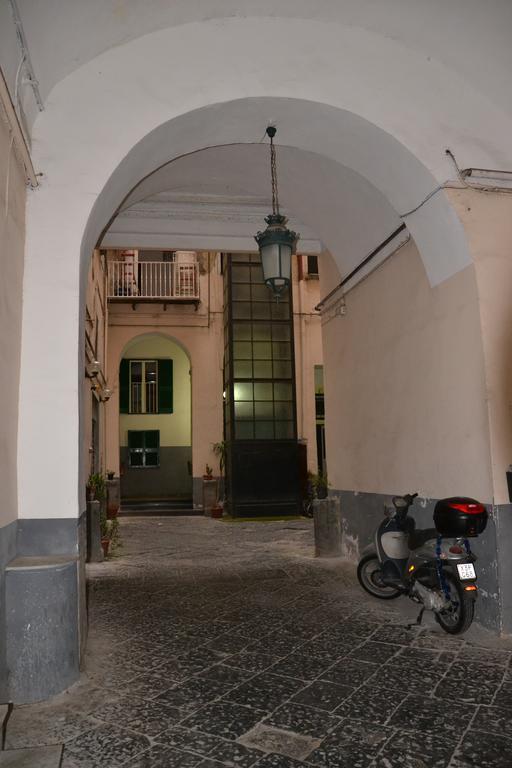 Bed and Breakfast Napoli Pietrasanta Lt Exterior foto