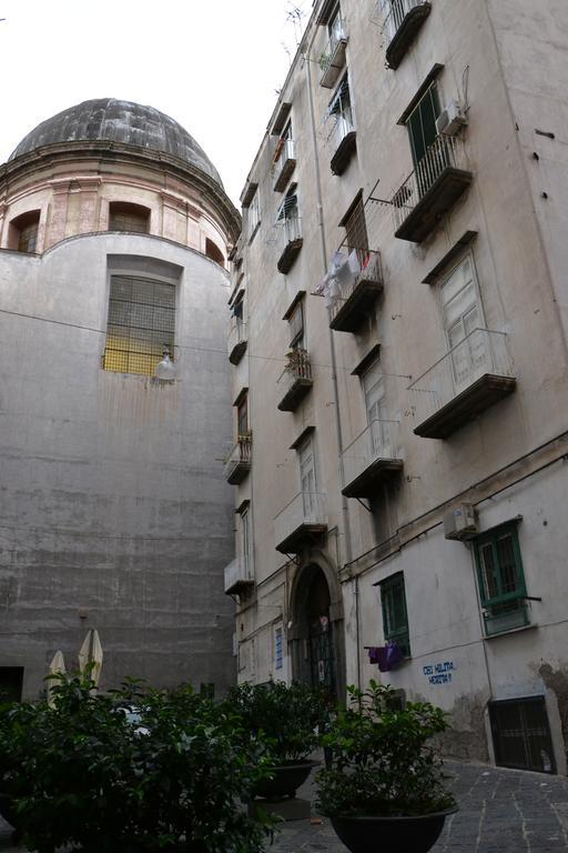 Bed and Breakfast Napoli Pietrasanta Lt Exterior foto