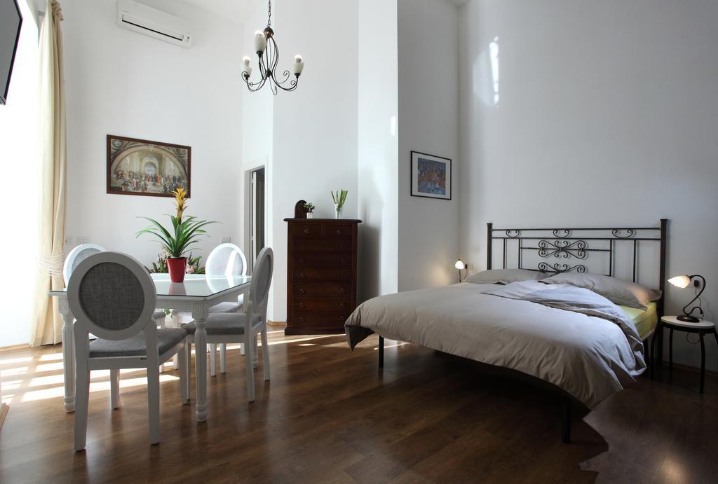 Bed and Breakfast Napoli Pietrasanta Lt Exterior foto