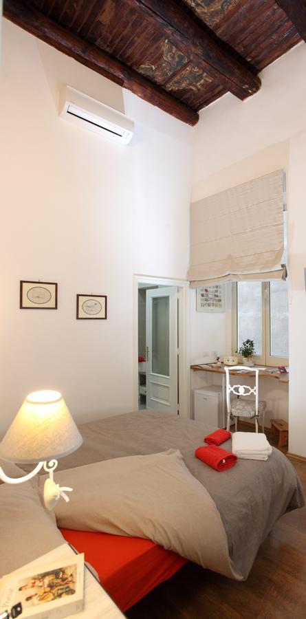 Bed and Breakfast Napoli Pietrasanta Lt Exterior foto